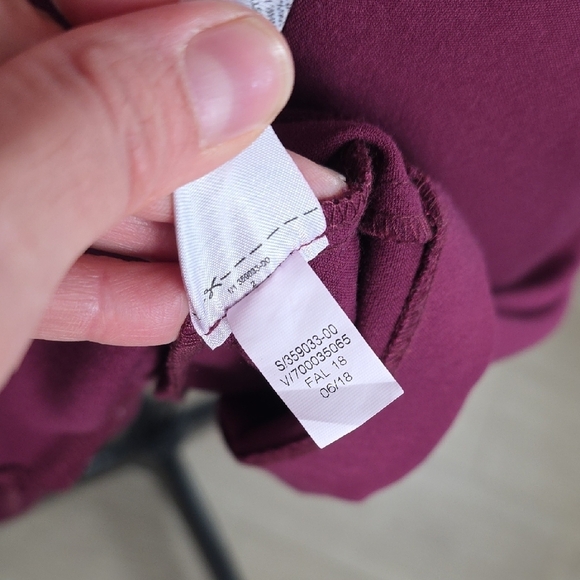 Banana Republic Plum Sleeveless Sheath Dress — Size 2 - Picture 6 of 8